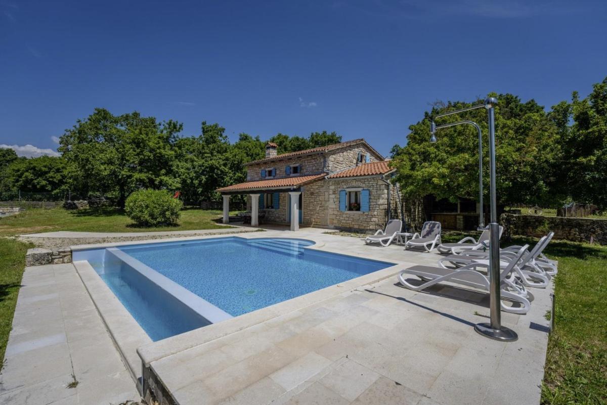 Holiday home Picanci In Bibici *